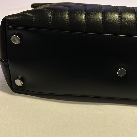 Authentic SAINT LAURENT
Saint Laurent (YSL) Large Loulou - Picture 8 of 17